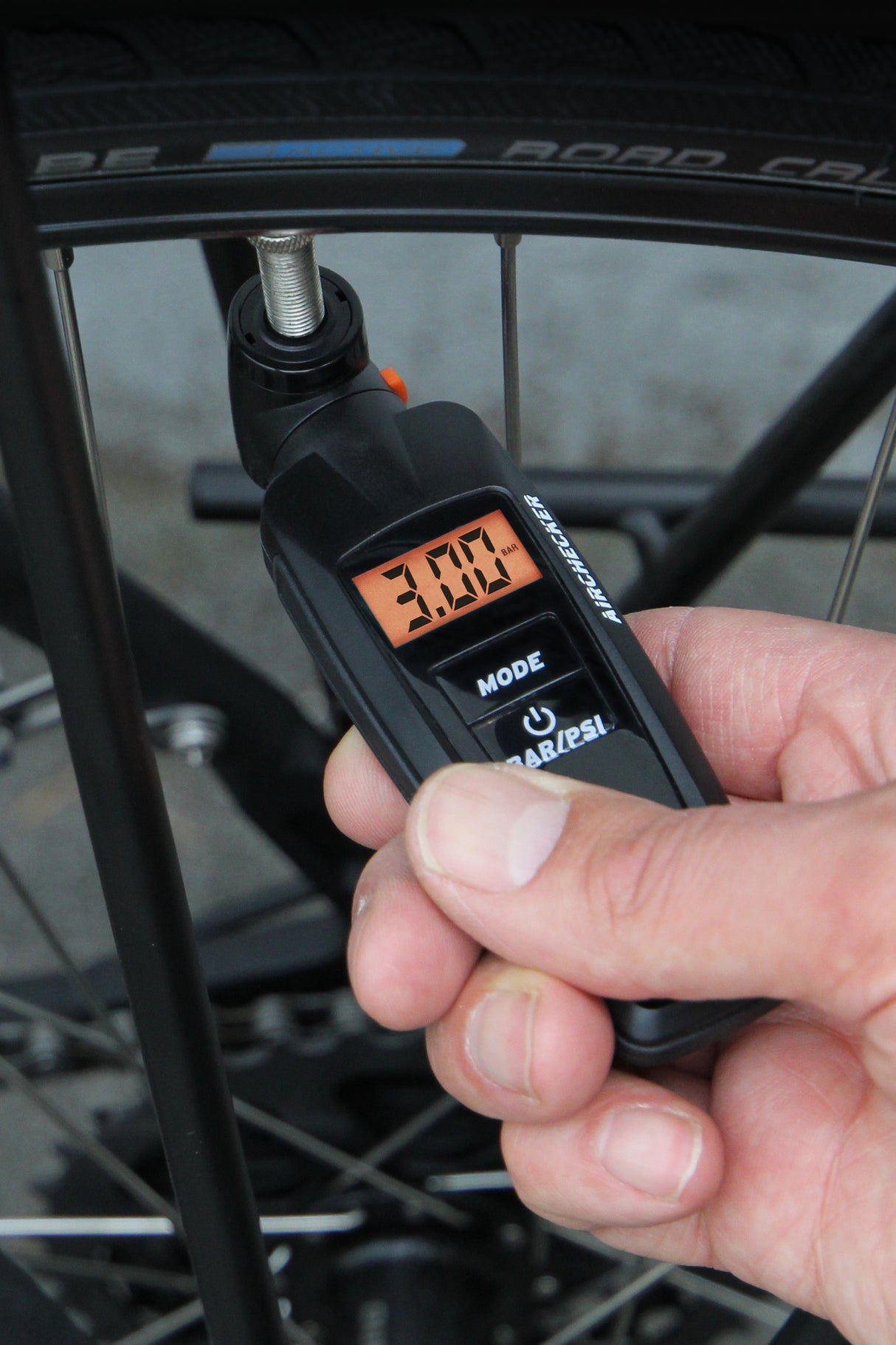 SKS Airchecker Digital Pressure Gauge