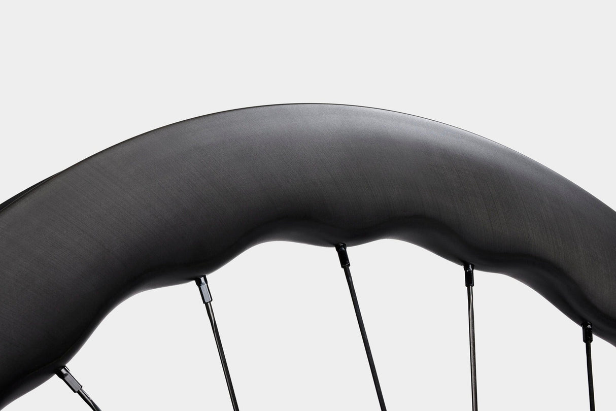 Princeton PEAK Rim Brake White Industries Shimano Carbon Wheelset Black