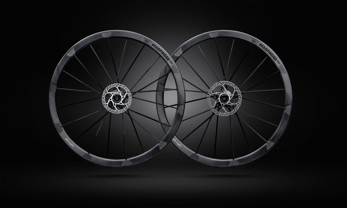 Lightweight Pfadfinder Evo Schwarz Edition Gravel Disc Wheelset