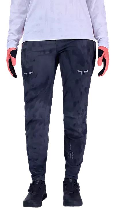 Fox Ranger Pant Lunar SE Black FRONT DETAILS