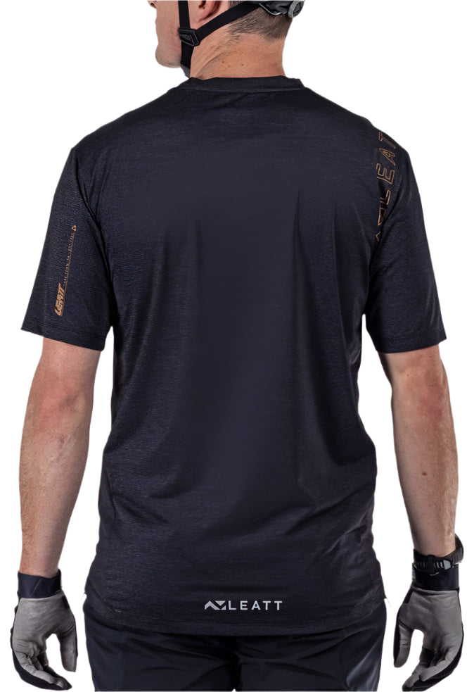 Leatt MTB Trail 1.0 X-Flow Jersey Black BACK FACING MODEL