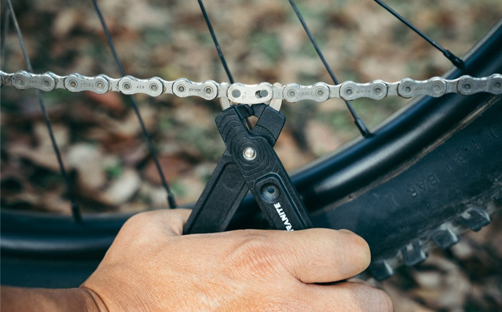 GRANITE TALON - Tyre Lever with stainless chain removing tips