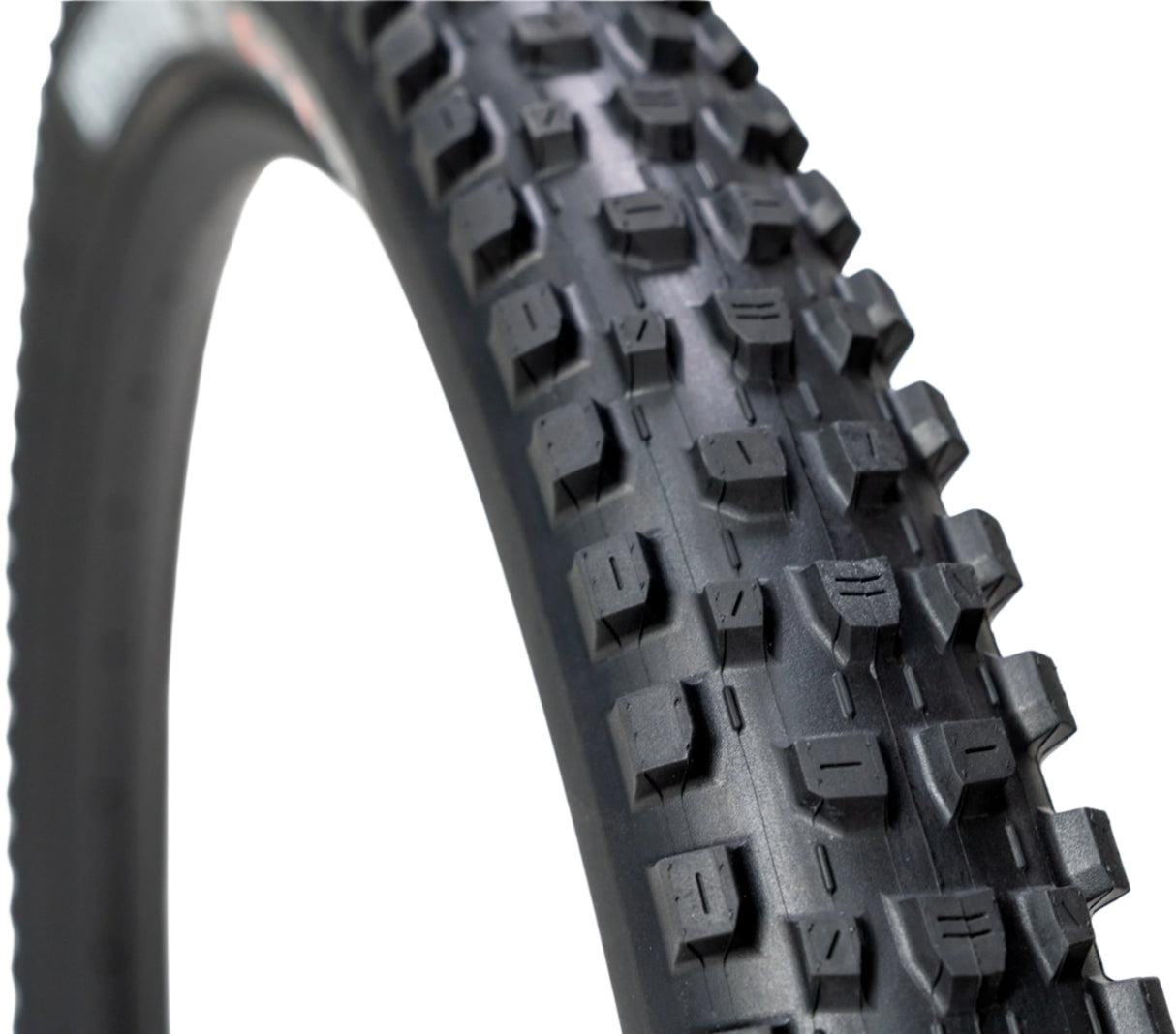 Dissector Gen2 Tread Closeup