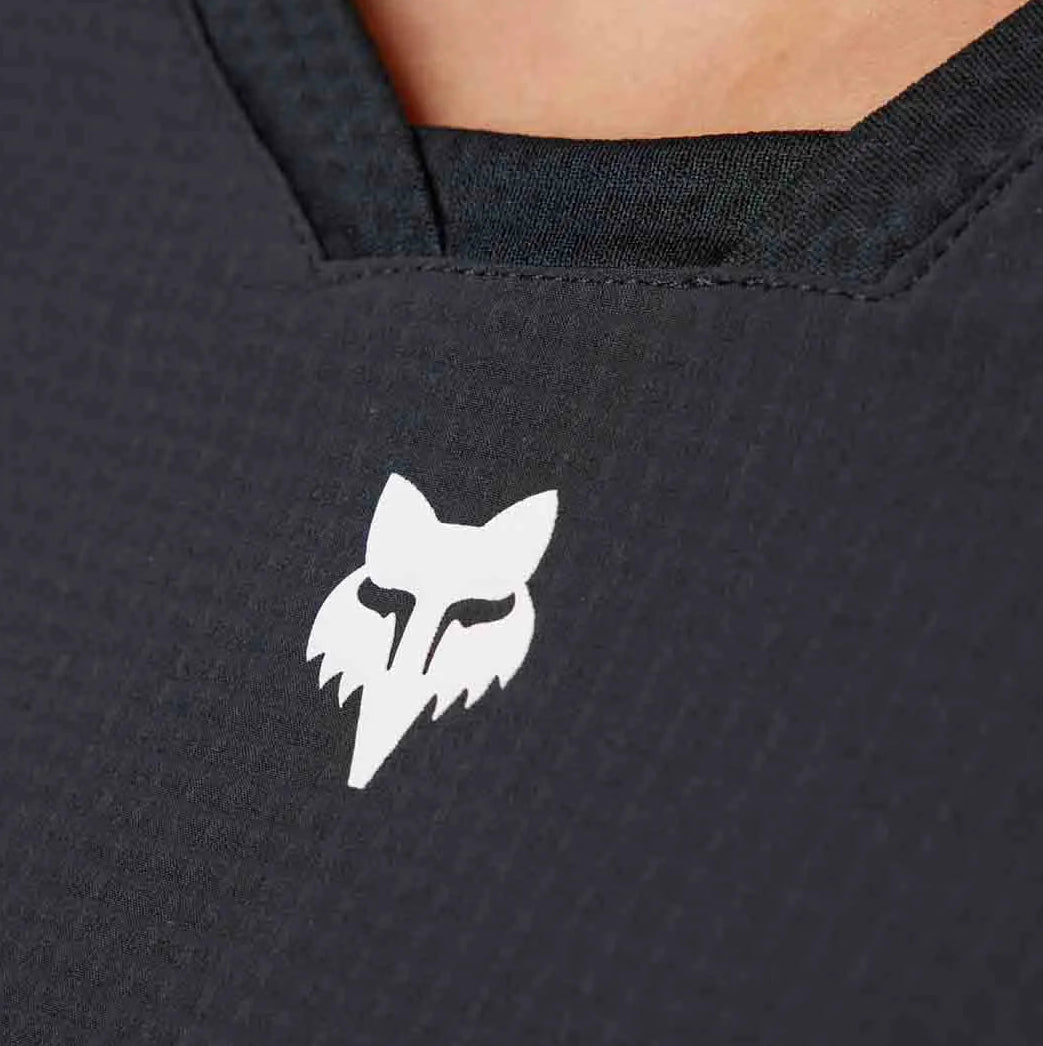 Fox Racing Defend Thermal Jersey Black DETAILS