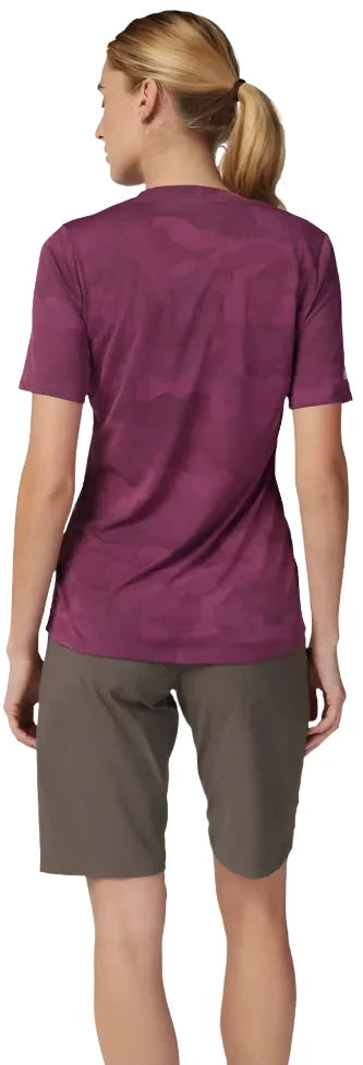 Fox WOMENS RANGER TRU DRI SS JERSEY - Sangria BACK FACING MODEL