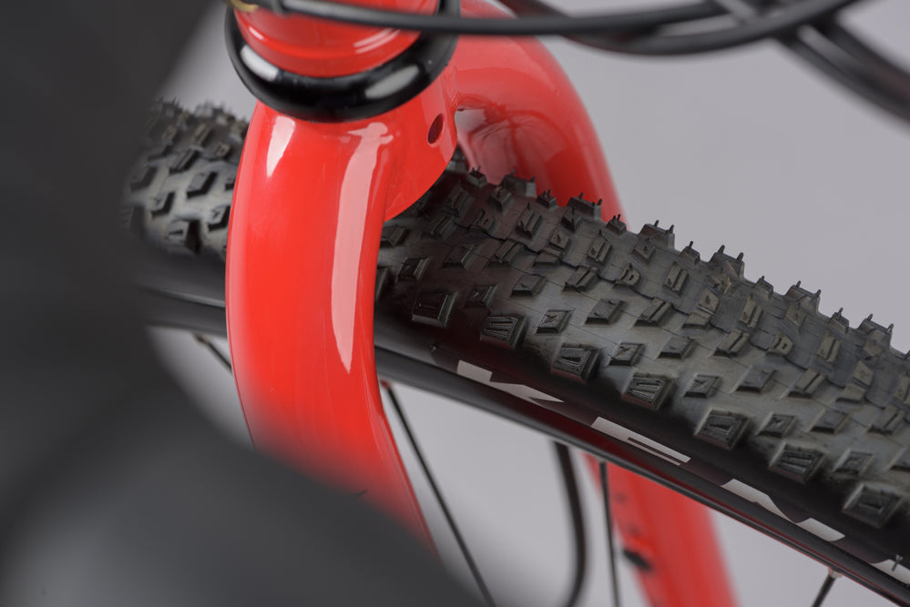 Genesis Croix de Fer 20 700C Adventure Bike - Red