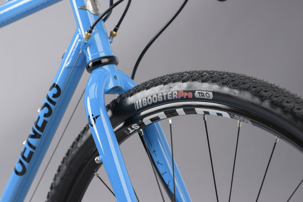 Genesis Croix de Fer 40 700C Adventure Bike - Blue