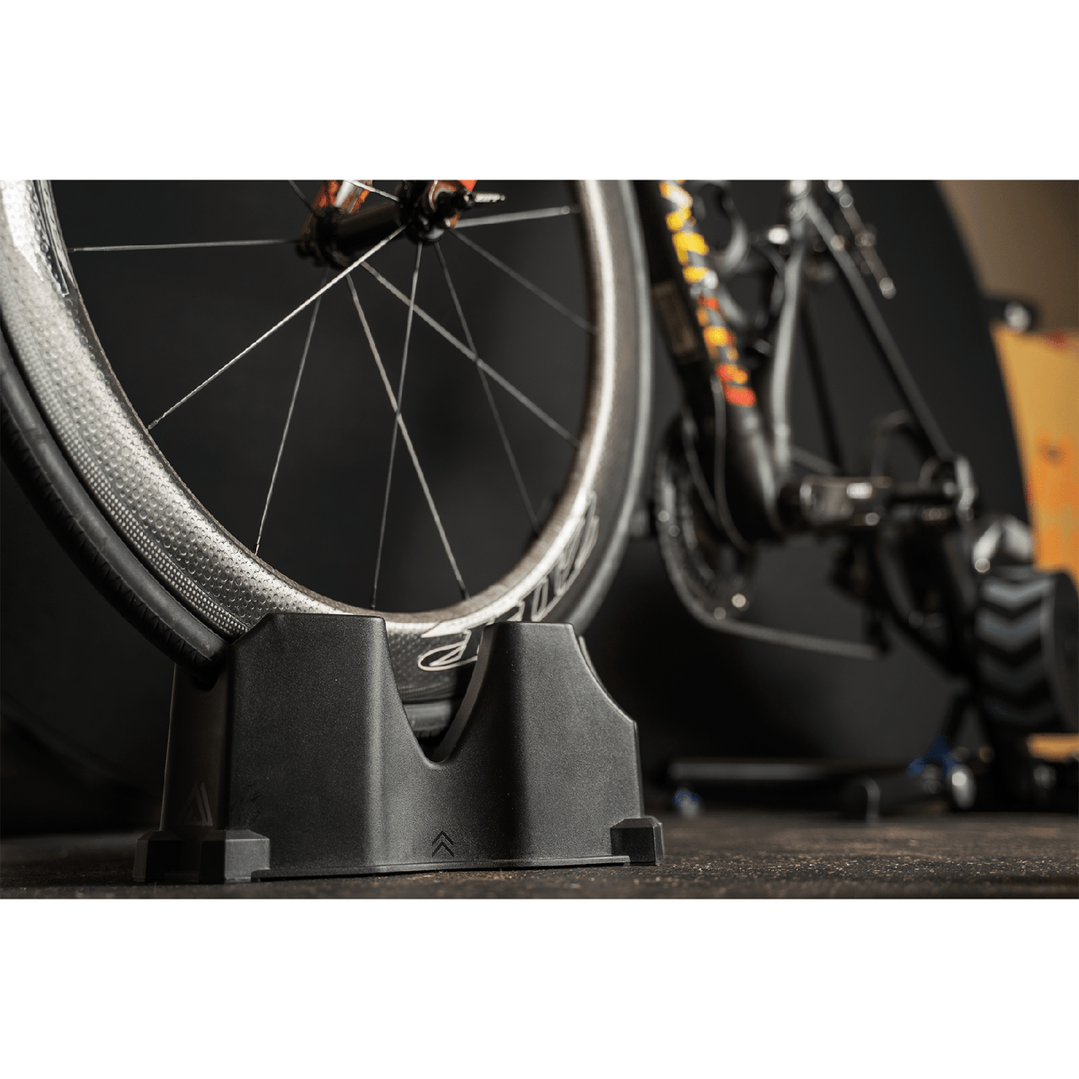 KOM Cycling Indoor Trainer Block (Black)