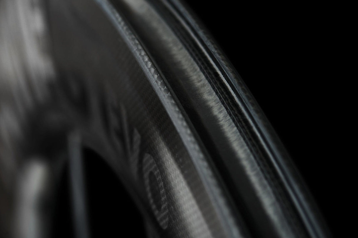 Lightweight Fernweg 85 Evo Disc Aero Road Wheelset (Shimano)