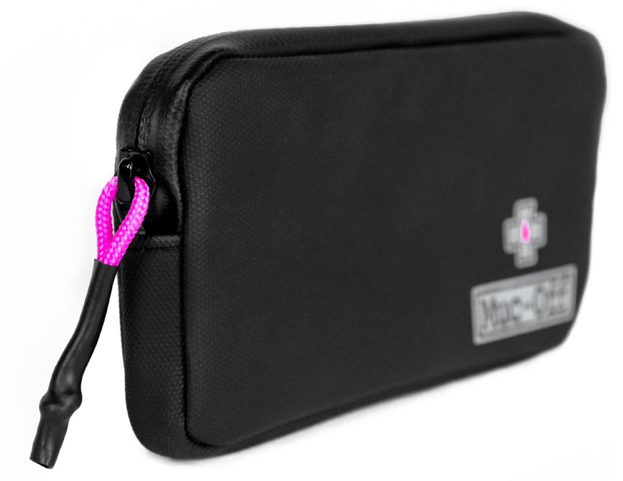 Muc-Off Essentials Case Rainproof