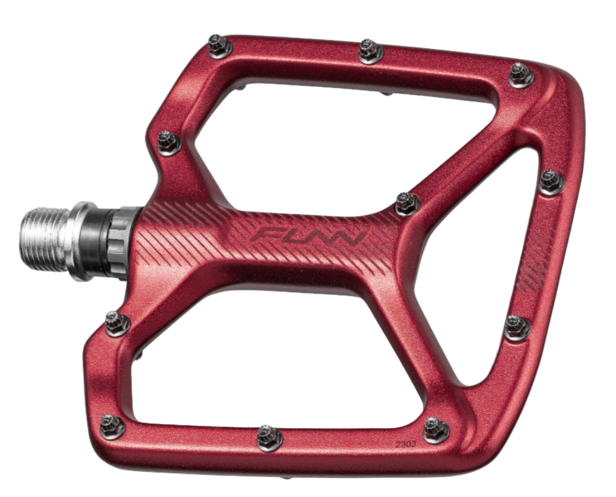 Funn Python V2 Flat Pedal with Long Pins