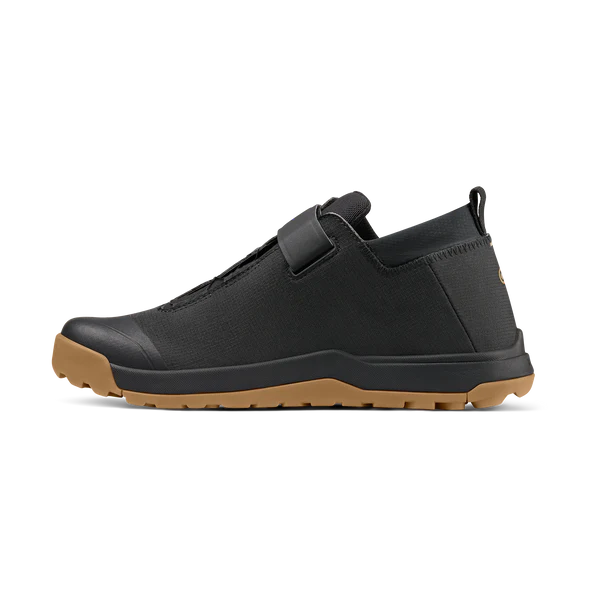 Crank Brothers Shoes Stamp Trail BOA Black/Gold/Gum Flat