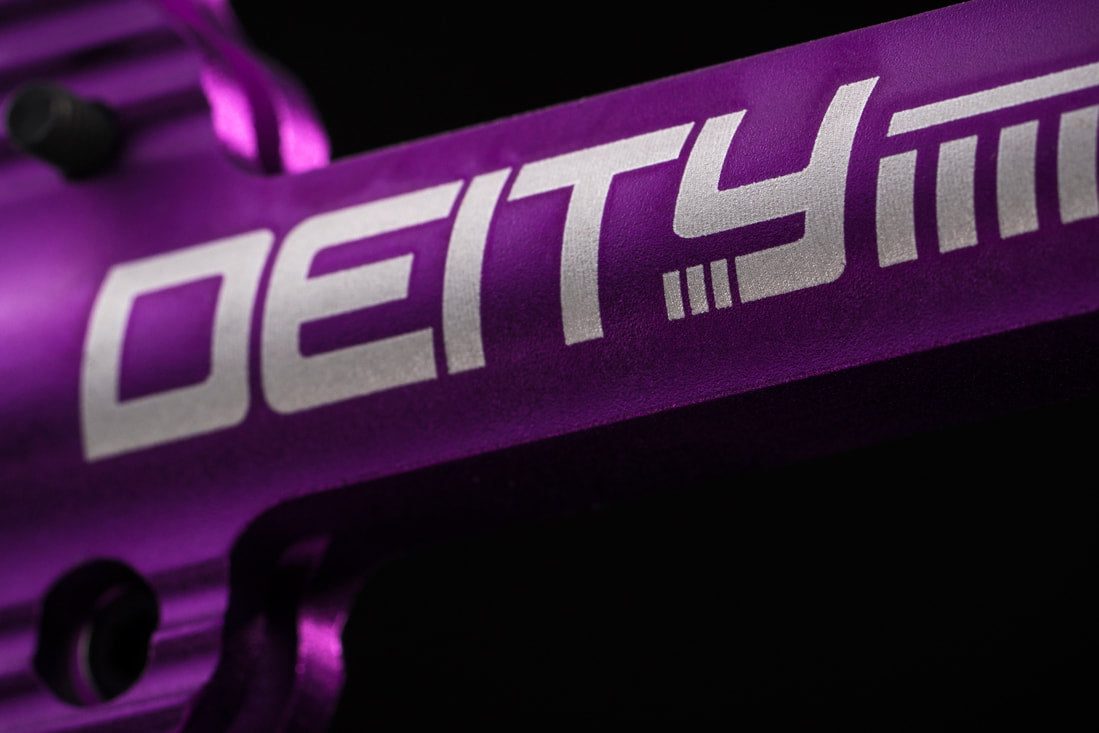 DEITY Black Kat Flat Pedals