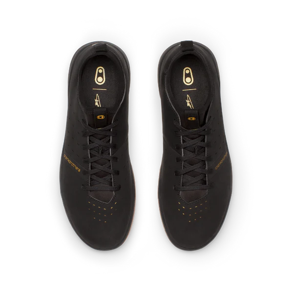 Crank Brothers Shoes Stamp Street Fabio Black/Gold Flat
