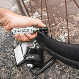 Lezyne Twin Speed Drive CO2 Inflator with 16g Cartridge Black