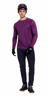 Troy Lee Designs Skyline Pro Pant Mono Carbon FRONT FACING MODEL