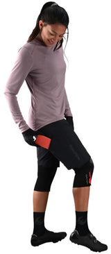 TLD 24.1 Womens LILIUM SHORT - BLACK POCKET