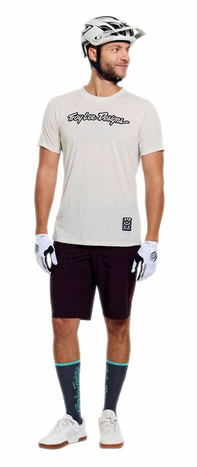 Troy Lee Designs Skyline Trail Short Shell Mono Bark FRONT FACING MODEL