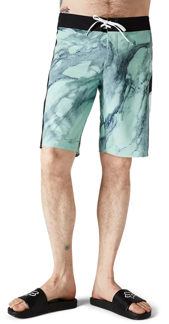 Fox KARRERA 20" BOARDSHORT - Jade FRONT