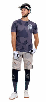 Troy Lee Designs Skyline Pro Short Sleeve Jersey Flow Camo Carbon FRONT FACING MODEL