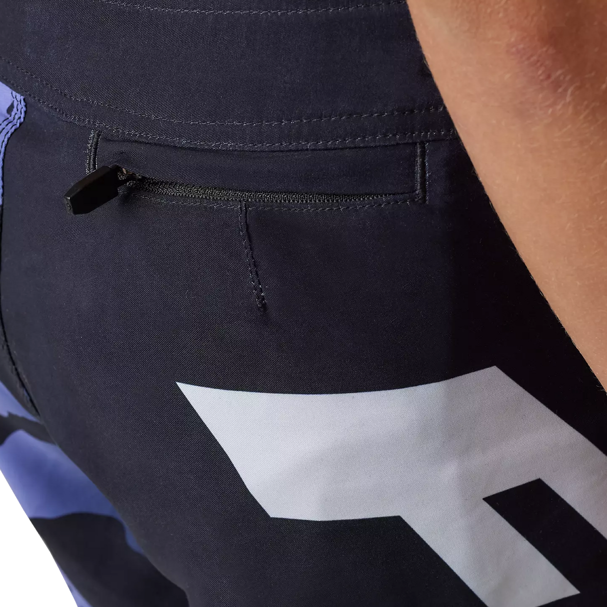 Fox YTH MORPHIC BOARDSHORT Black DETAILS