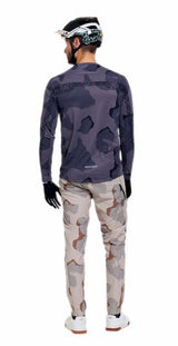 Troy Lee Designs Skyline Pro Long Sleeve Jersey Flow Camo Carbon BACK FACING MODEL