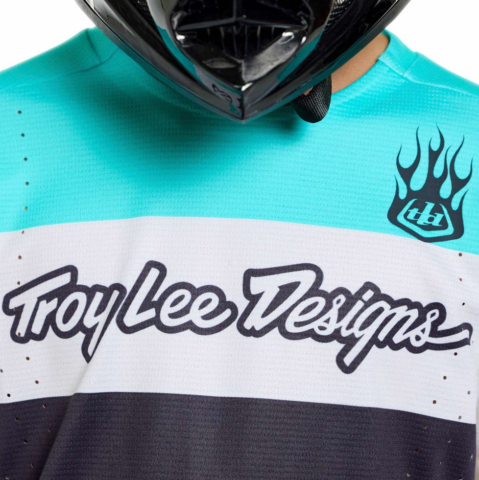 Troy Lee Designs Skyline Pro Short Sleeve Jersey Fangs Sangria DETAILS