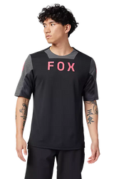 Fox DEFEND Short Sleeve JERSEY TAUNT Black FRONT FACING MODEL