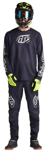 TROY LEE DESIGNS 24.1 SPRINT JERSEY ICON - BLACK FRONT FACING MODEL