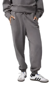 Fox Womens WORDMARK Fleece Jogger Pewter FRONT FACING MODEL