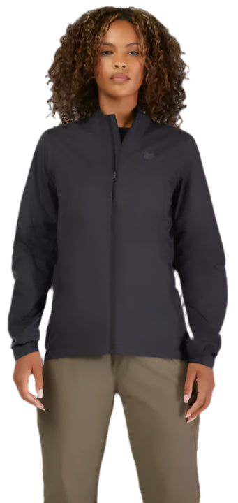 Fox Womens Ranger Wind Jacket Black FRONT FACING MODEL
