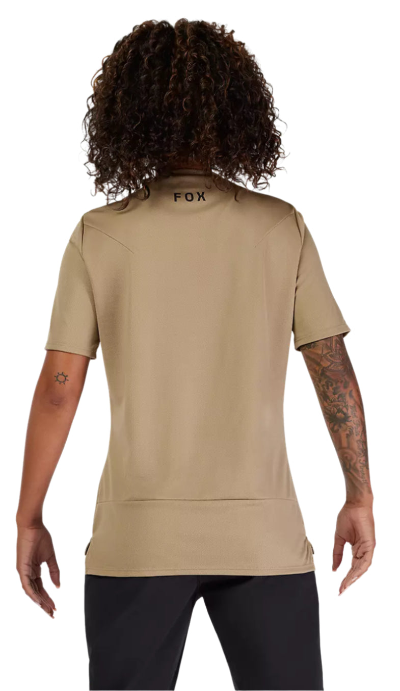 Fox Womens Ranger SS Jersey Sand BACK FACING MODEL