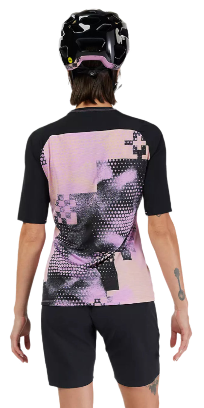 Fox Womens Flexair Ascent SS PULSE Dust Rose BACK FACING MODEL