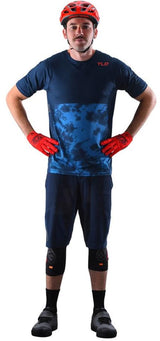 TLD SKYLINE AIR SS JERSEY BREAKS - DARK SLATE BLUE FRONT FACING MODEL