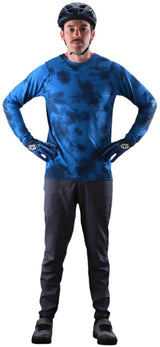 TLD SKYLINE LS JERSEY TIE DYE - SLATE BLUE FRONT FACING MODEL