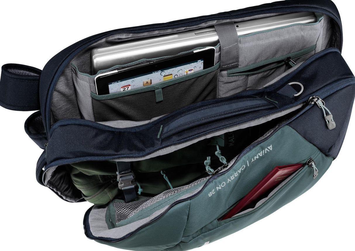 Deuter Aviant Carry On 28L Backpack