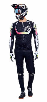 Troy Lee Designs Sprint Ultra Jersey Proton Black FRONT FACING MODEL