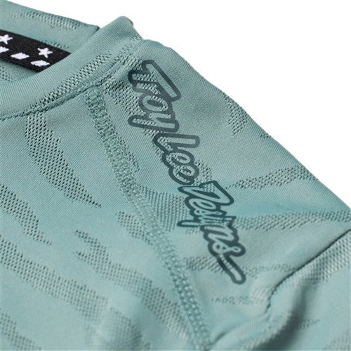 TROY LEE DESIGNS 24.1 Womens LILIUM SS JERSEY TIGER JACQUARD - STEEL GREEN FRONT DETAIL
