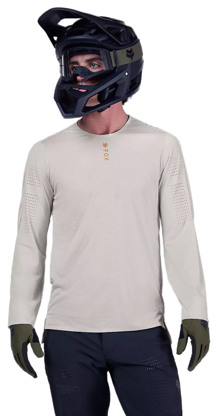 Fox Flexair Pro Long Sleeve Jersey Vintage White FRONT FACING MODEL 