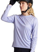 TROY LEE DESIGNS 24.1 Womens LILIUM LS JERSEY - LILAC FRONT FACING MODEL