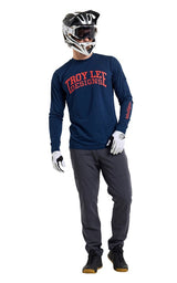 Troy Lee Designs Ruckus Long Sleeve Ride Tee 25.2 Gravity Club Midnight FRONT FACING MODEL