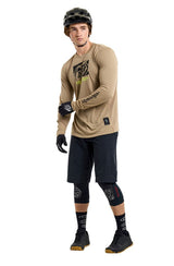 Troy Lee Designs Skyline LS Ride Tee 25.2 Scrubbed Timber FRONT FACING MODEL