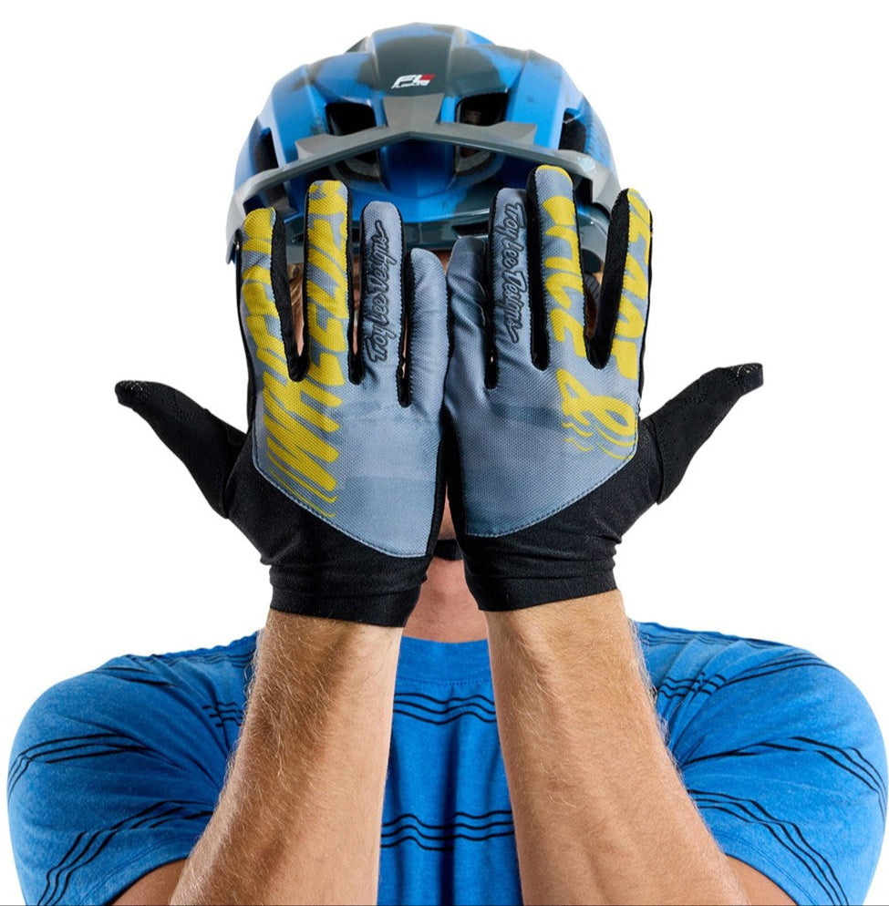 Troy Lee Designs FLOWLINE GLOVE PEACE-UP DARK CLOUD