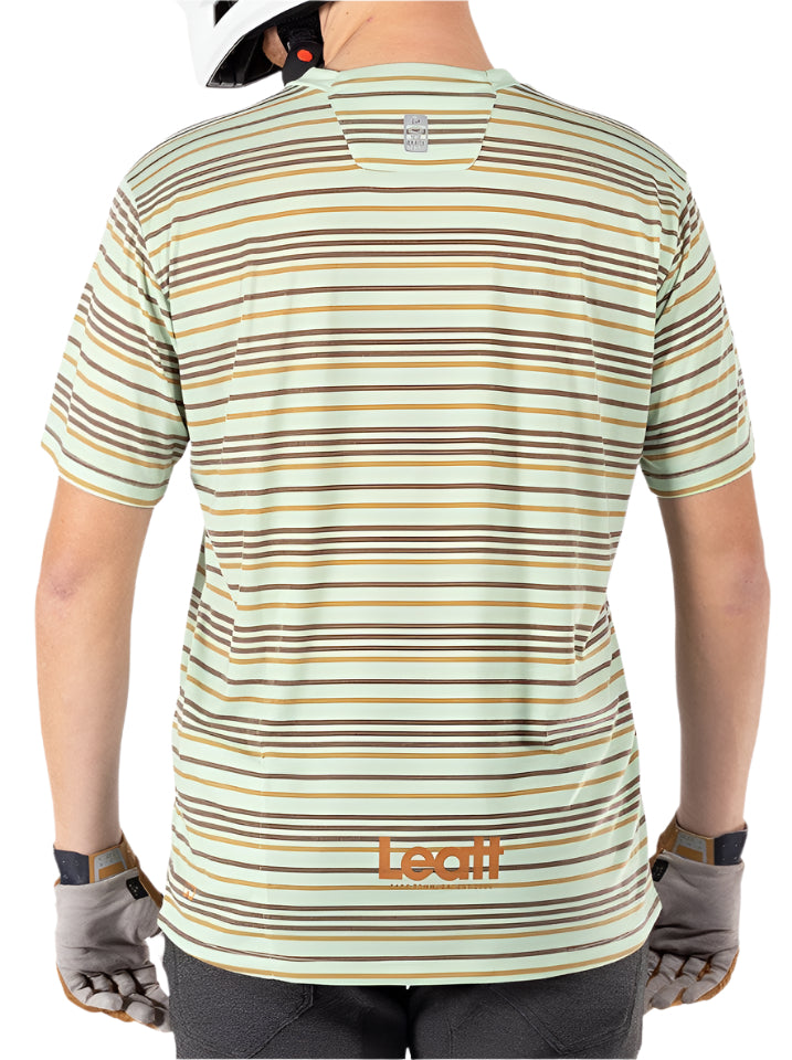 Leatt MTB Gravity 1.0 Jersey Mint BACK FACING MODEL