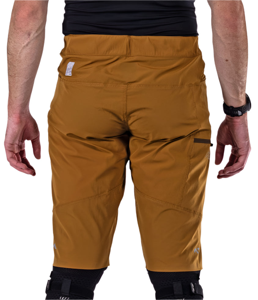 Leatt MTB Trail 2.0 Shorts Peanut BACK FACING MODEL