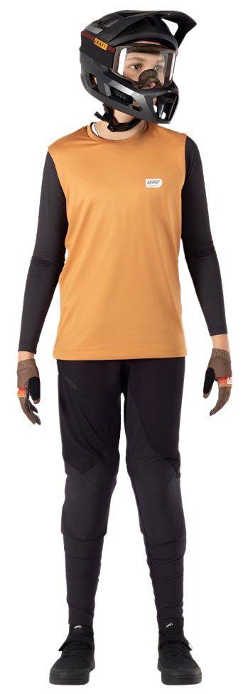 Leatt MTB Ride Kit 1.0 Mini Rust front facing model