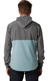 Fox RANGER WIND PULLOVER Pewter back facing model 