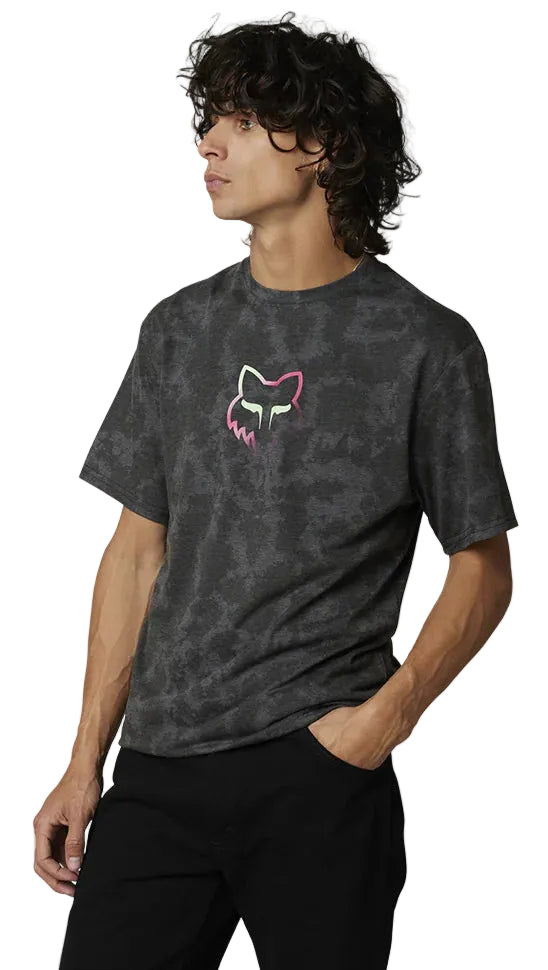 Fox DETONATE Short Sleeve TECH TEE Black SIDE-FRONT FACING MODEL