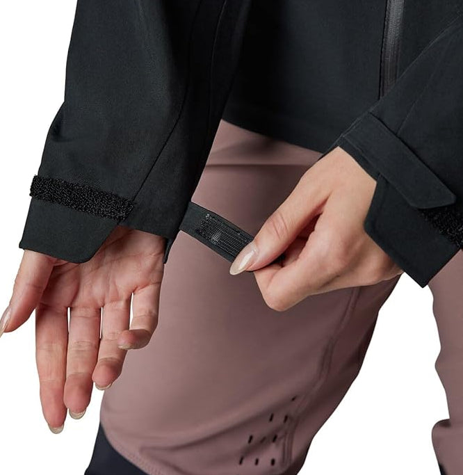 Fox Women DEFEND 3L WATER JACKET Black DETAILS