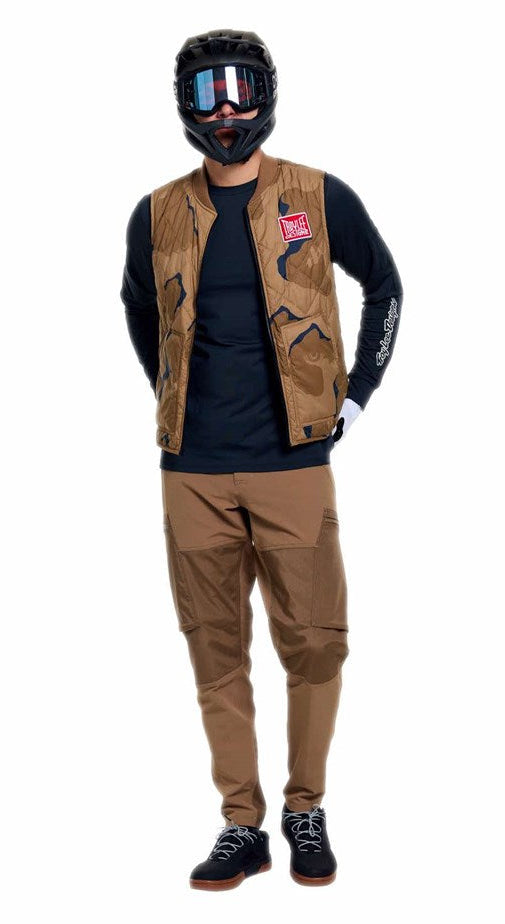 Troy Lee Designs Ruckus Ride Vest Flow Camo Sienna FRONT FACING MODEL
